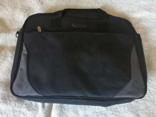 BRAND NEW PRESTIGIO 141C2 SMARTBOOK WINDOWS 10, BAG, WIRELESS MOUSE, MINDCRAFT LIMITED EDITION