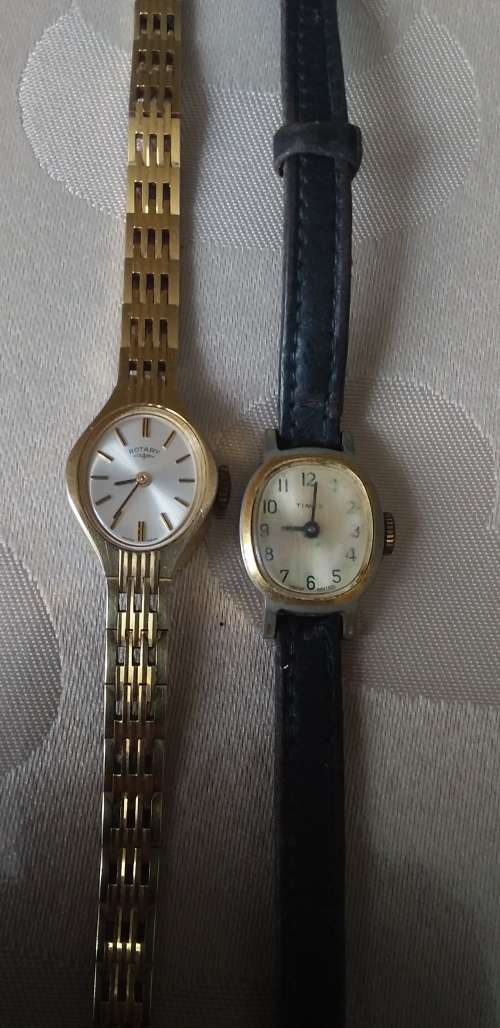 Ladies watches not working condition