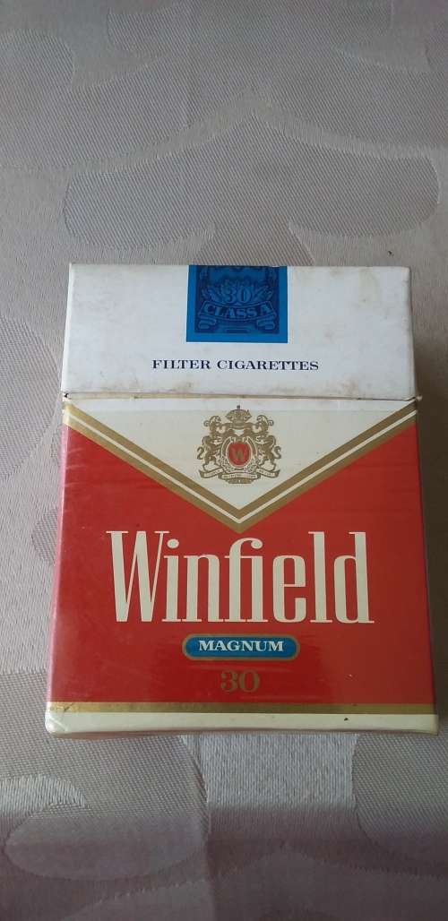 Smoking pipes, cigarettes cigarillos ect ONE BID FOR ALL