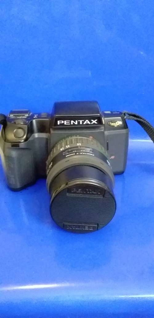 Pentax SF7