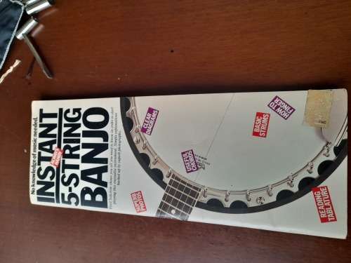 Hondo 5 string Banjo