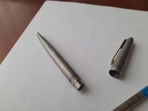 Vintage sterling Parker pen