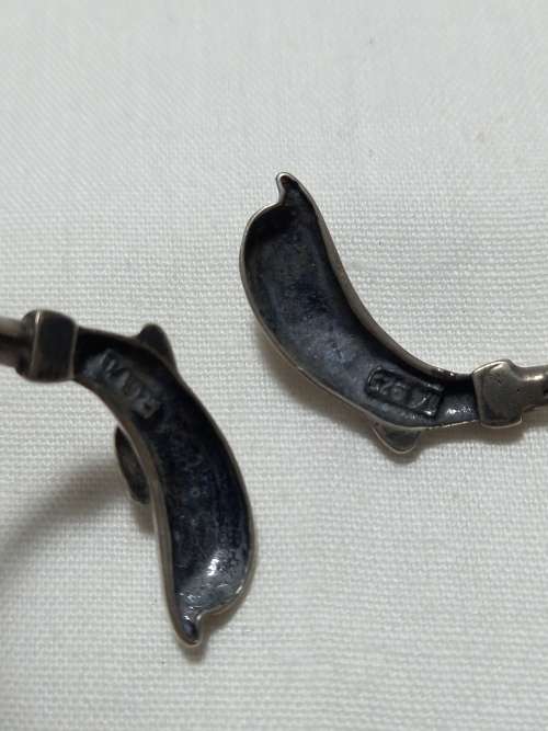 Sterling silver bangle