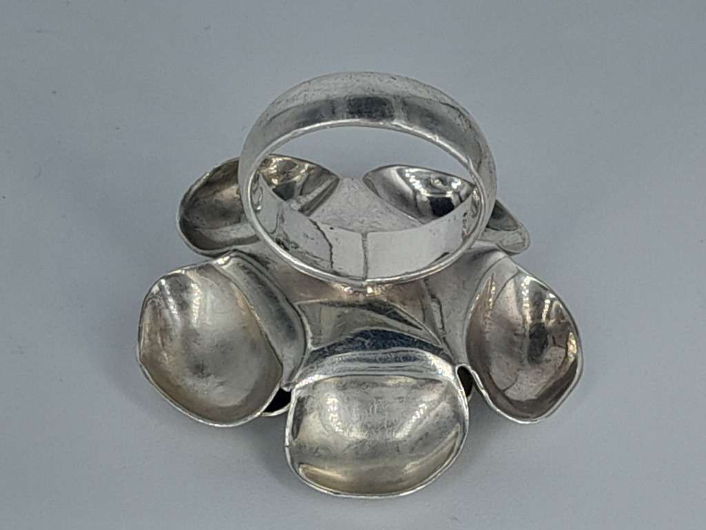 Beautiful Sterling Silver Ring