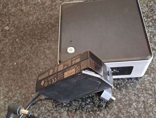 NUC PC - Sold for spares or repairs - DEAD unit - NUC5CPYH