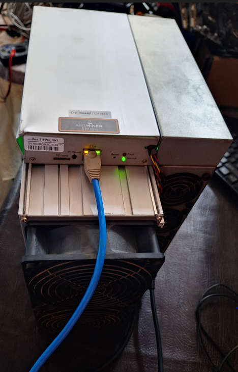 Antminer S19 Pro 104TH - Excellent condition.