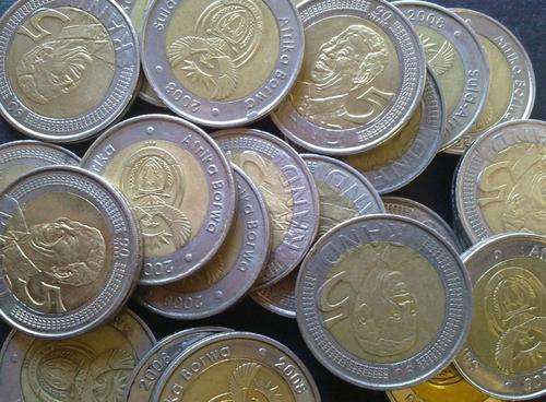 24 X CIRCULATED 2008 Mandela Birthday R5.00 - Bid per coin !!!
