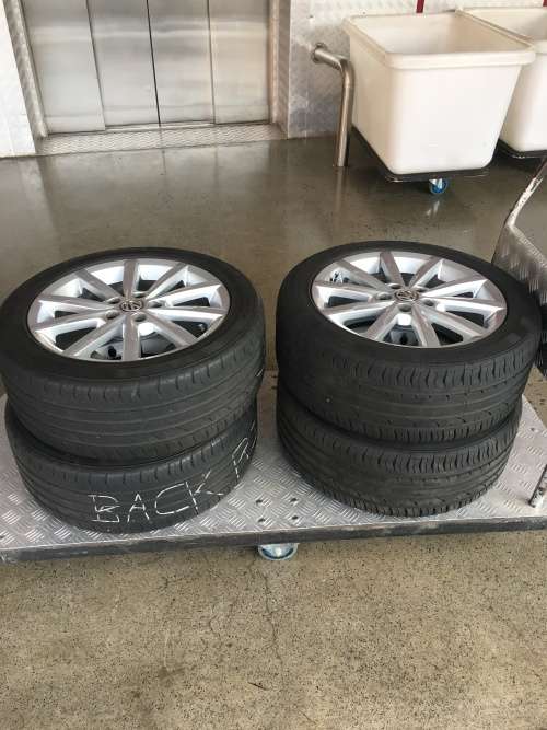 VW Polo 6 Mags and Tyres combos. Collect in Sunninghill