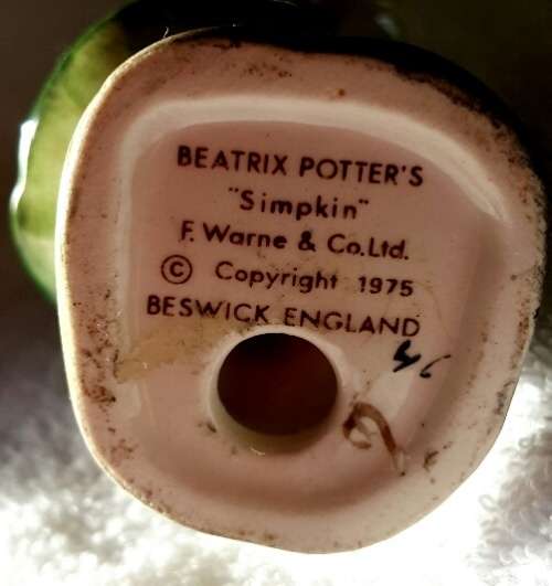 BEATRIX POTTER'S SIMPKIN BESWICK FIGURE