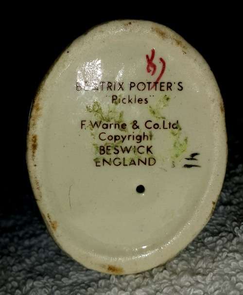 BEATRIX POTTER'S PICKLES Beswick figure