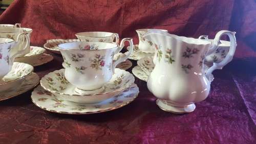 A Royal Albert Winsome tea set