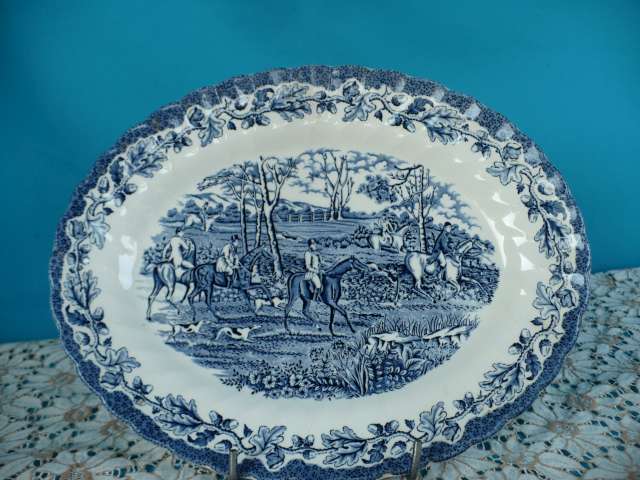 BLUE ON WHITE OVAL PLATTER "COUNTRY LIFE"