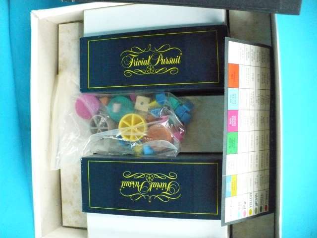 OLD TRIVIAL PURSUIT