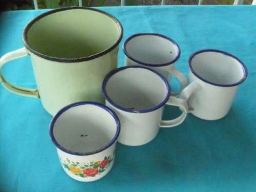 5 ENAMEL MUGS