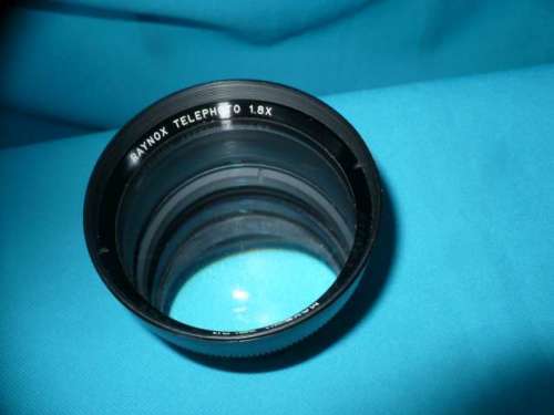 RAYNOX TELEPHOTO LENS  1.8X    EXTENDER/MAGNIFIER