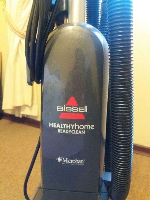 BISSELL "READYHOME" CARPET CLEANER