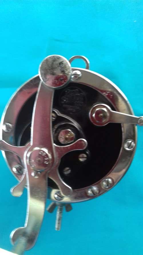 PENN  4/0 SENATOR DEEP SEA REEL