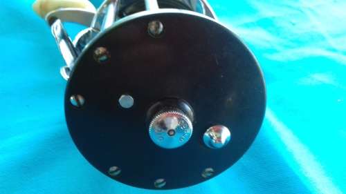 PENN BEACHMASTER 155 REEL