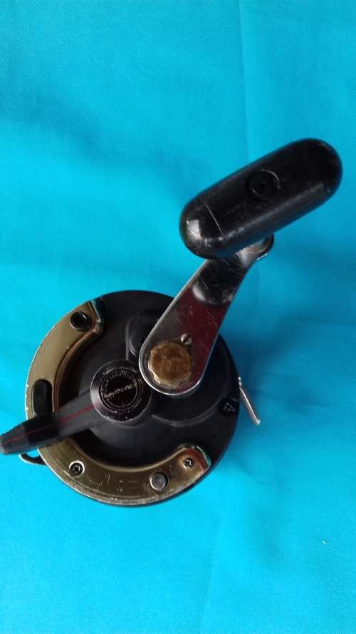 SHIMANO TLD 25    FISHING REEL