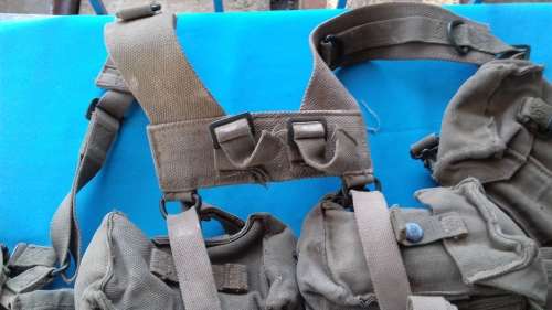 SADF KIDNEY WEBBING WITH 2 ADDITIONAL POUCHES   WITH  HARNESS