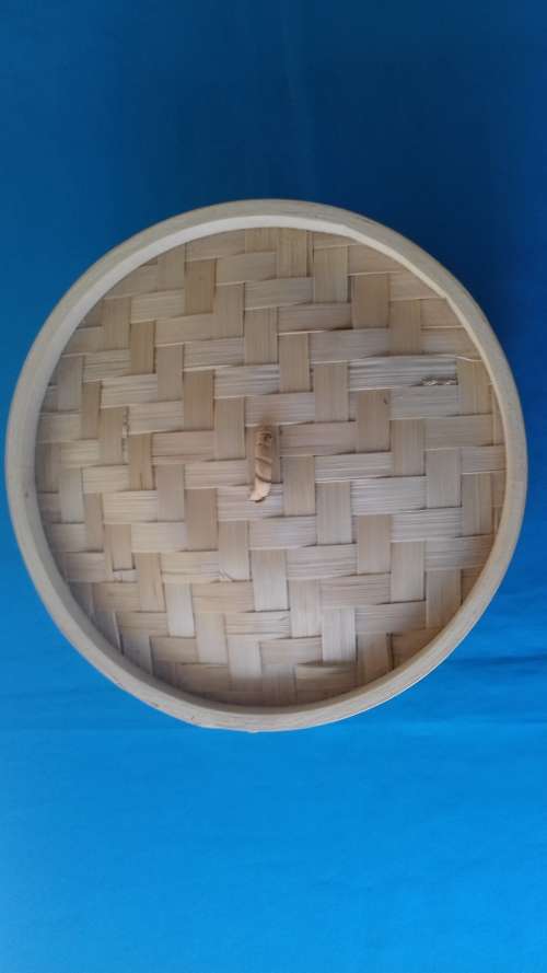 2 TIER BAMBOO STEAMER     NOT  USED