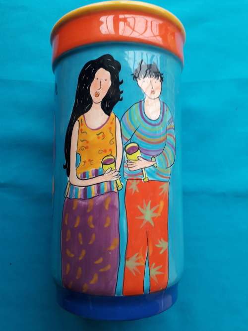 MODERNISTIC CERAMIC VASE