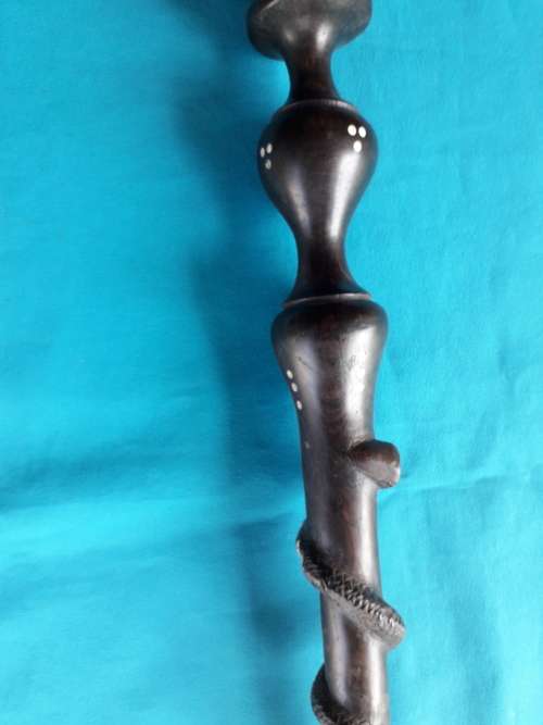 VINTAGE AFRICANA CARVED WALKING STICH