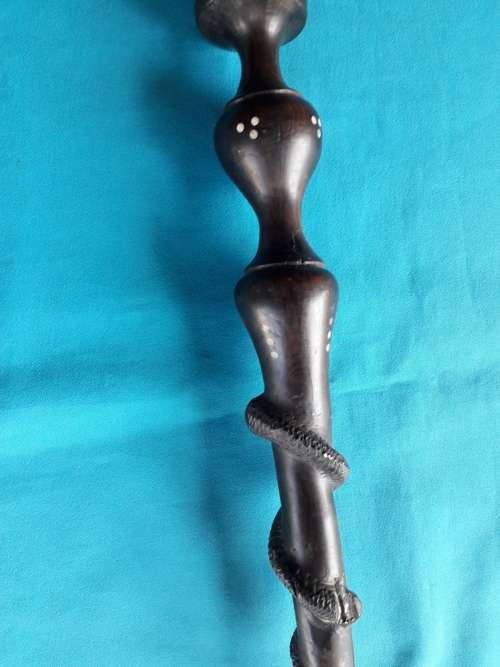 VINTAGE AFRICANA CARVED WALKING STICH