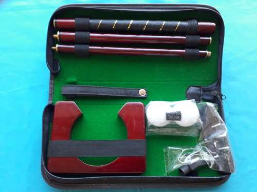 GOLF PUTTING SET