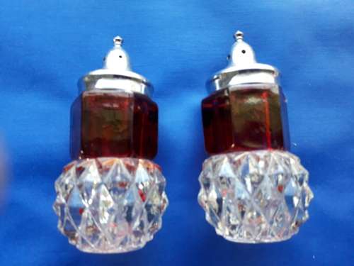 VINTAGE  PART STAINED GLASS  2 PIECE CONDIMENT SET