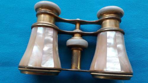 VINTAGE  'GROOS LTD' OPERA GLASSES