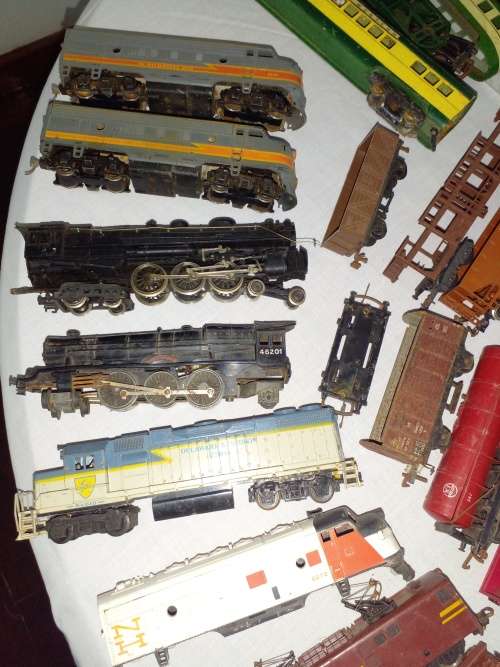 Model Trains vintage assorted lot