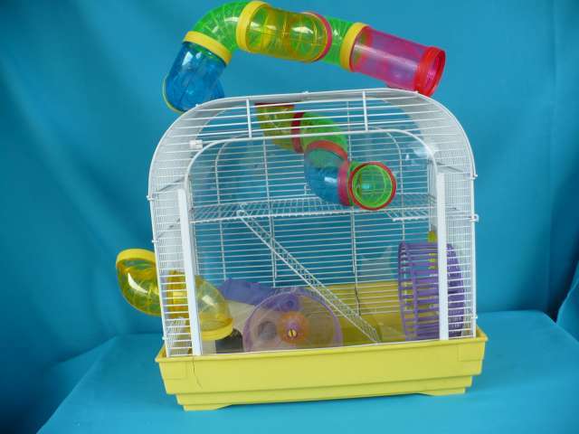 HAMMY HAMPSTER DELUXE  CAGE WITH ACCESSORIES