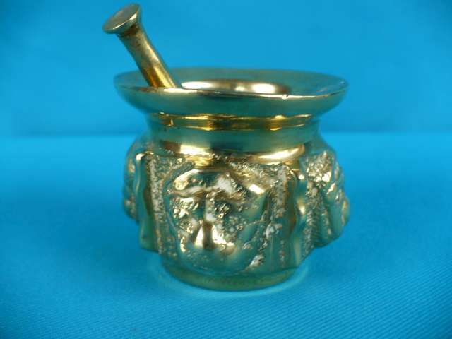 BRASS  MORTAR & PESTLE
