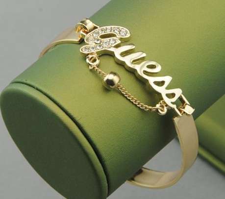 AUTHENTIC GUESS GOLD BANGLE WITH TAG ##BRAND NEW##