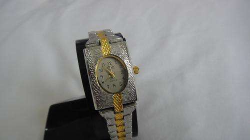 GORGEOUS LADIES TWO TONE STAINLESS STEEL DRESS WATCH ##BRAND NEW##
