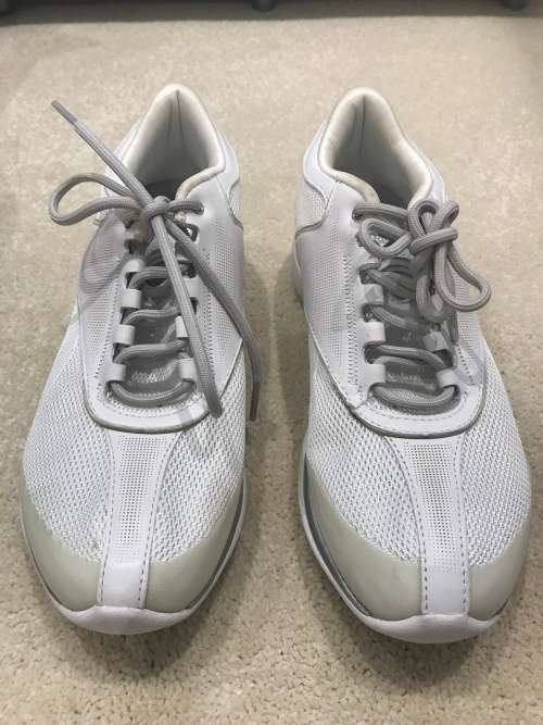 Reebok Easytone ladies sneakers