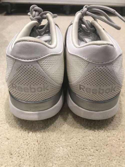 Reebok Easytone ladies sneakers