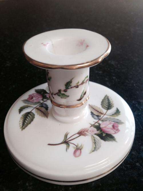 WEDGWOOD &amp;quot;Hathaway Rose&amp;quot; BONE CHINA CANDLE HOLDER