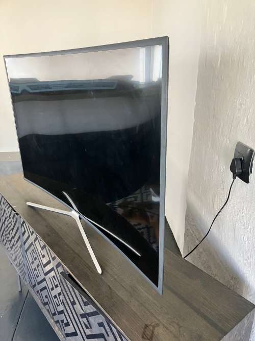 55 M6000 Smart FHD TV series 6