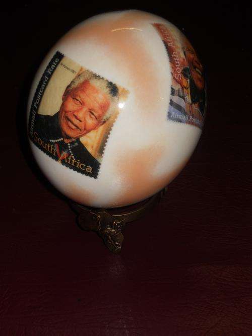 Nelson Mandela 'Many Faces' Ostrich Egg