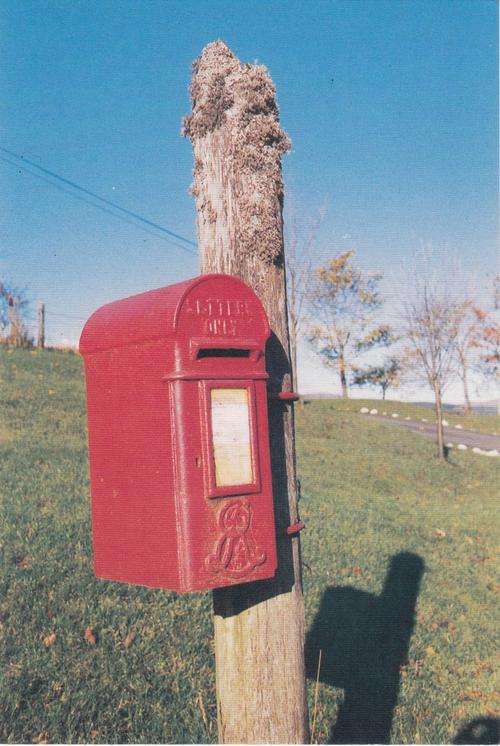 GB Post Card Post Box On the Scottish Borders (1990) (Unused). As Image.