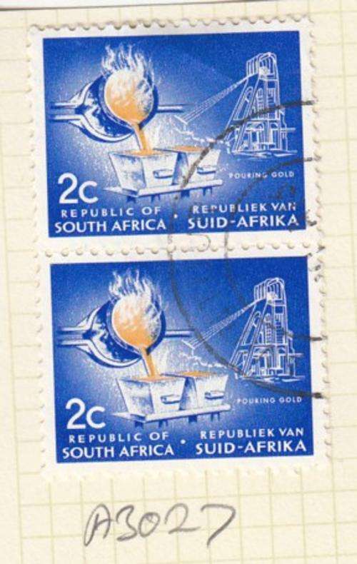 RSA Pair of 2c Pouring Gould Stamps