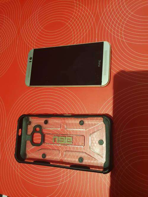HTC One M9