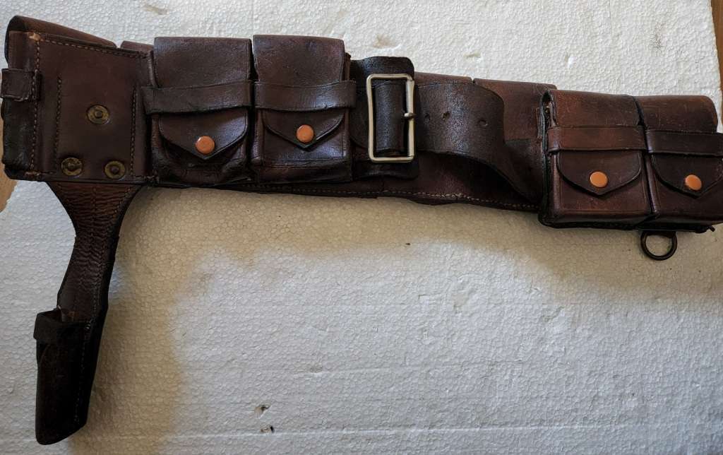 KS98 German bayonet and bandolier