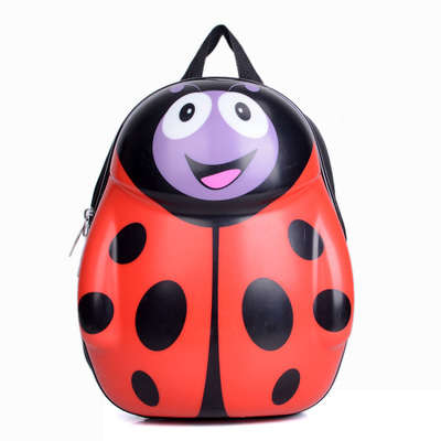 Ladybug Eggshell-shaped backpack
