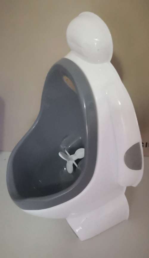 Boys  Urinal with Discharge
