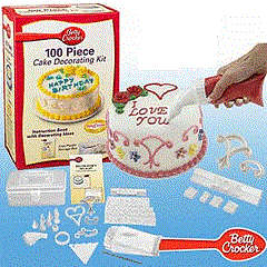 100 Piece Cake Decorating Kit