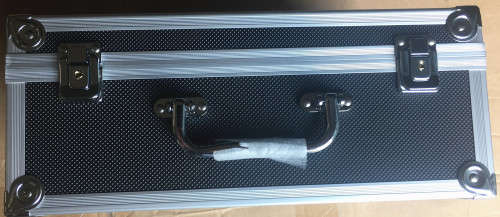 PROFESSIONAL TATTOO KIT COMPLETE WITH 2x GUNS, NEEDLES, INK & LOADS OF EXTRA'S