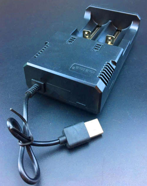 Battery Multi-Function Charger 18650,14500,266500,16340